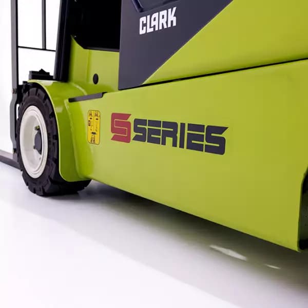 CLARK SE16-20 — imagen 21